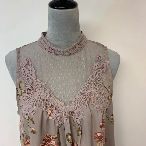 Xhilaration Womens Blouse SZ XXL taupe floral illusion bodice romantic cottageco - Picture 2 of 7